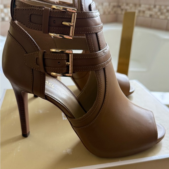 Acorn Shoes - Michael Kora Acorn Brown Peep-Toe Heels with Gold Buckle Straps